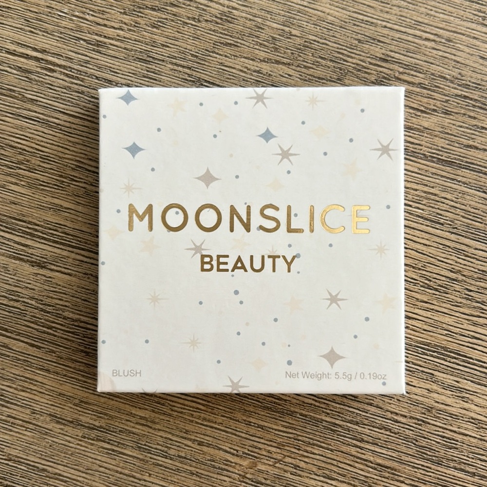 +FREE! Gift w/ Purchase! NEW Pink Mini Powder Blush - Picture 5 of 8